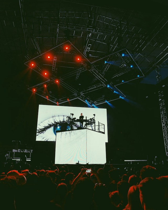 10 LED Wall Rental Ideas for Creating Photo-Worthy Moments at Corporate Events